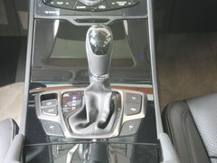 2011款 2.4L 自动 旗舰型