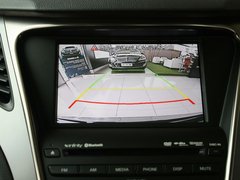 2011款 2.4L 自动 旗舰型
