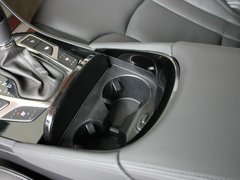 2011款 2.4L 自动 旗舰型