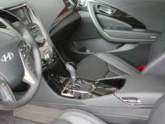 雅尊 2011款 2.4L 自动 旗舰型