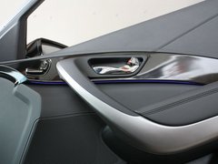 2011款 2.4L 自动 旗舰型
