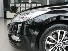 雅尊 2011款 2.4L 自动 旗舰型