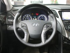 2011款 2.4L 自动 旗舰型