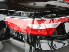 2011款 2.4L 自动 旗舰型