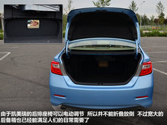 2011款 2.4L 自动 旗舰型