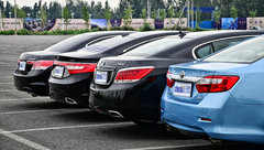 2011款 2.4L 自动 旗舰型