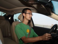2011款 2.4L 自动 旗舰型