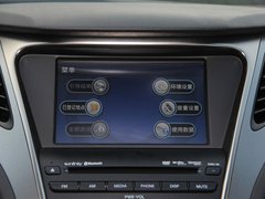 2011款 2.4L 自动 旗舰型