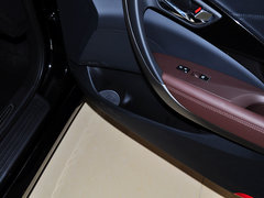 2011款 2.4L 自动 旗舰型