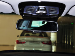 2011款 2.4L 自动 旗舰型