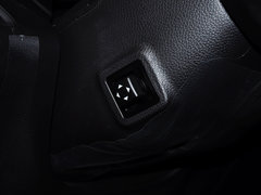 2011款 2.4L 自动 旗舰型