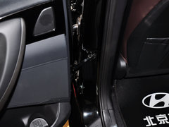 2011款 2.4L 自动 旗舰型