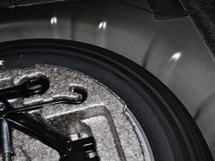 2011款 2.4L 自动 旗舰型