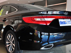 2011款 2.4L 自动 旗舰型
