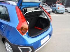 2011款 Xross 1.5 AMT 豪华版