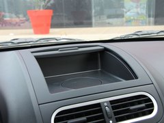2011款 Xross 1.5 AMT 豪华版