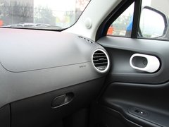 2011款 Xross 1.5 AMT 豪华版