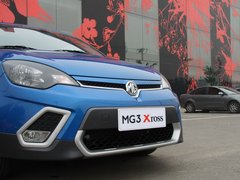 2011款 Xross 1.5 AMT 豪华版