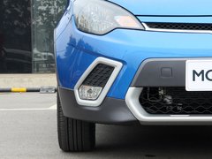 2011款 Xross 1.5 AMT 豪华版
