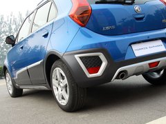 2011款 Xross 1.5 AMT 豪华版