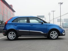 2011款 Xross 1.5 AMT 豪华版