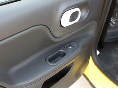 2011款 Xross 1.5 AMT 豪華版