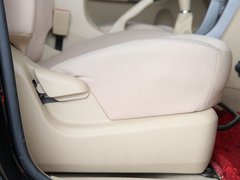 2011款 1.6L 手动 舒适型 5座