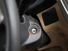 2011款 1.6L 手动 舒适型 5座