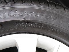 2011款 1.6L 手动 舒适型 5座