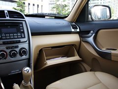 2011款 1.6L 手动 豪华型 5座