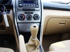 2011款 1.6L 手动 豪华型 5座