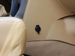 2011款 1.6L 手动 豪华型 5座