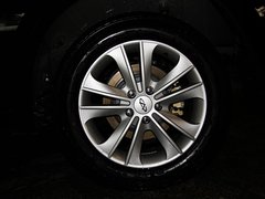 2011款 1.6L 手动 豪华型 5座