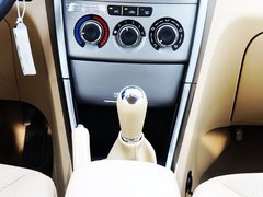 2011款 1.6L 手动 豪华型 5座