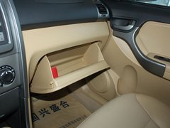 2011款 1.6L 手动 豪华型 5座