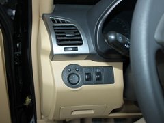 2011款 1.6L 手动 豪华型 5座
