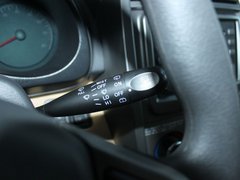 2011款 1.6L 手动 豪华型 5座