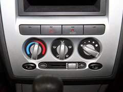 2011款 1.0L 手动 数智版