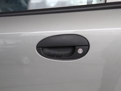 2011款 1.0L 手动 数智版