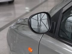 2011款 1.0L 手动 数智版