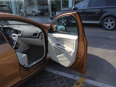 2012款 1.6T DCT DRIVe 舒适版