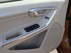 2012款 1.6T DCT DRIVe 舒适版