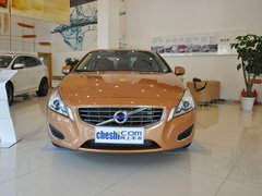 沃尔沃(进口)  S60 1.6T DCT 车头正面视角