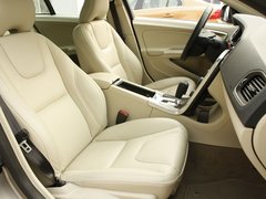 2012款 2.0T DCT 智雅版