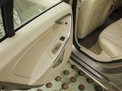 2012款 2.0T DCT 智雅版