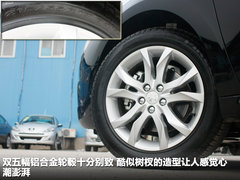 2011款 2.3L 自动 旗舰版