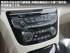 2011款 2.3L 自动 旗舰版
