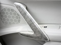 2011款 2.3L 自动 旗舰版