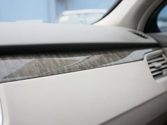 2011款 2.3L 自动 旗舰版