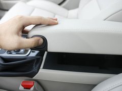 2011款 2.3L 自动 旗舰版